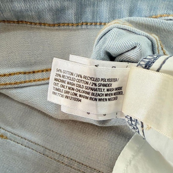 Universal thread Slim relax high waist blue denim jeans new with tags jeans - Picture 6 of 8